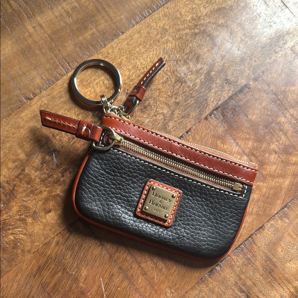 Dooney & Bourke Black and Tan Leather Keychain Wallet